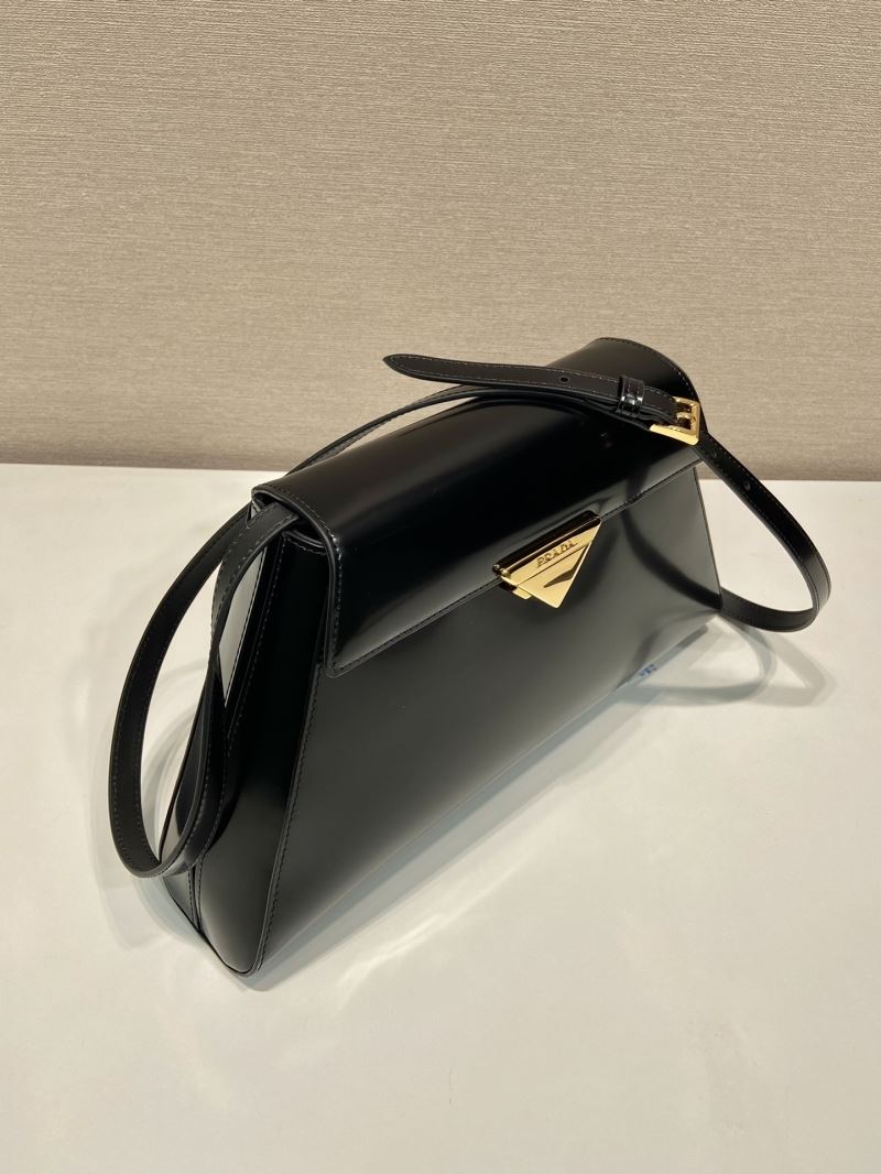 Pra*a hobo bags